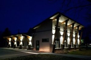 Ponderosa Dental in Missoula MT at night checking on new light install at night,missoula electrical contractors, commercial electrical application